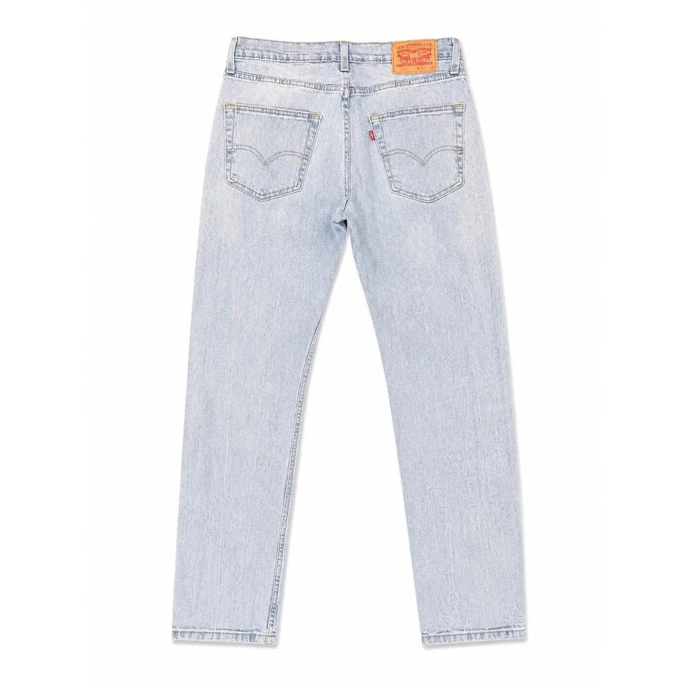 Levis 502 Taper Jeans Men's Light Wash Blue Denim Jeans 32x34 W32 L34